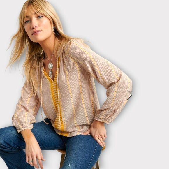 NWT Lucky Brand Embroidered V Neck Peasant Boho Bohemian Blouse Size Medium - Picture 3 of 10